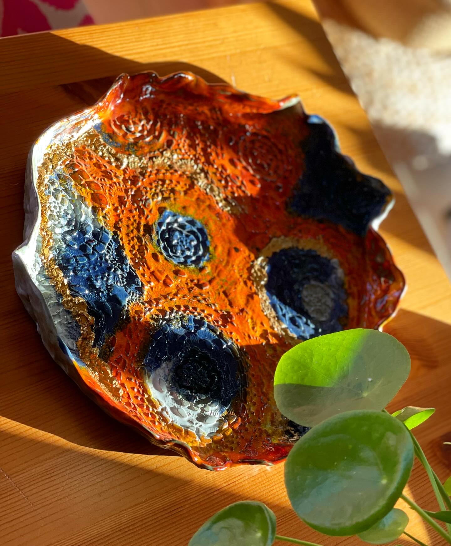 Assiette en céramiques fait main, décoration de table à usages multiples – Image 6