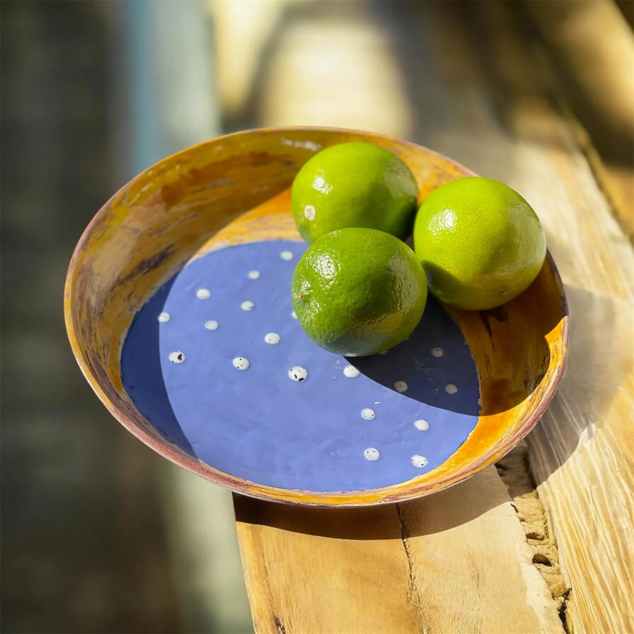 Belle assiette en céramiques, fait main. Usage décoratif et pratique aux couleurs uniques. – Image 4