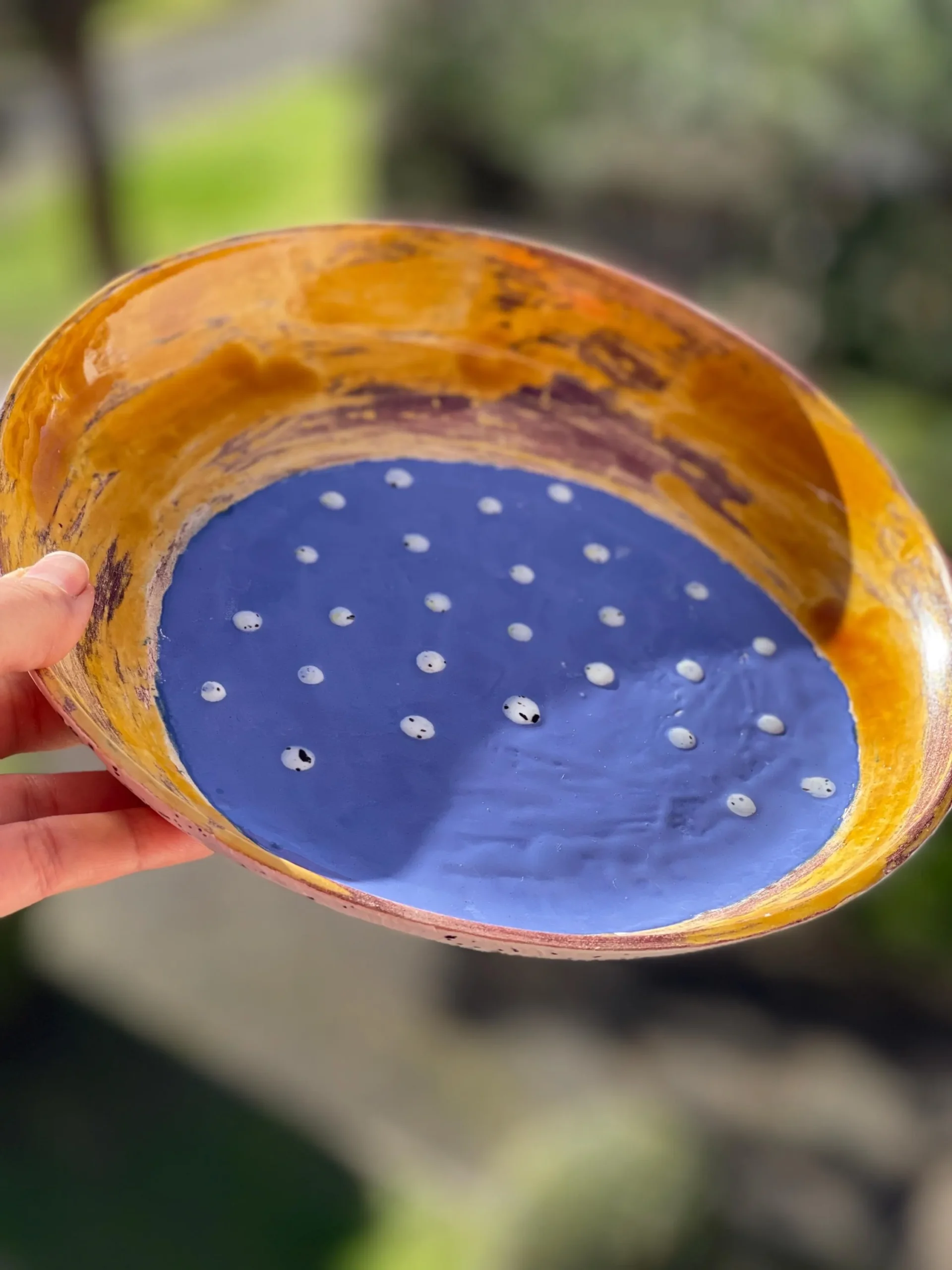 Belle assiette en céramiques, fait main. Usage décoratif et pratique aux couleurs uniques. – Image 10