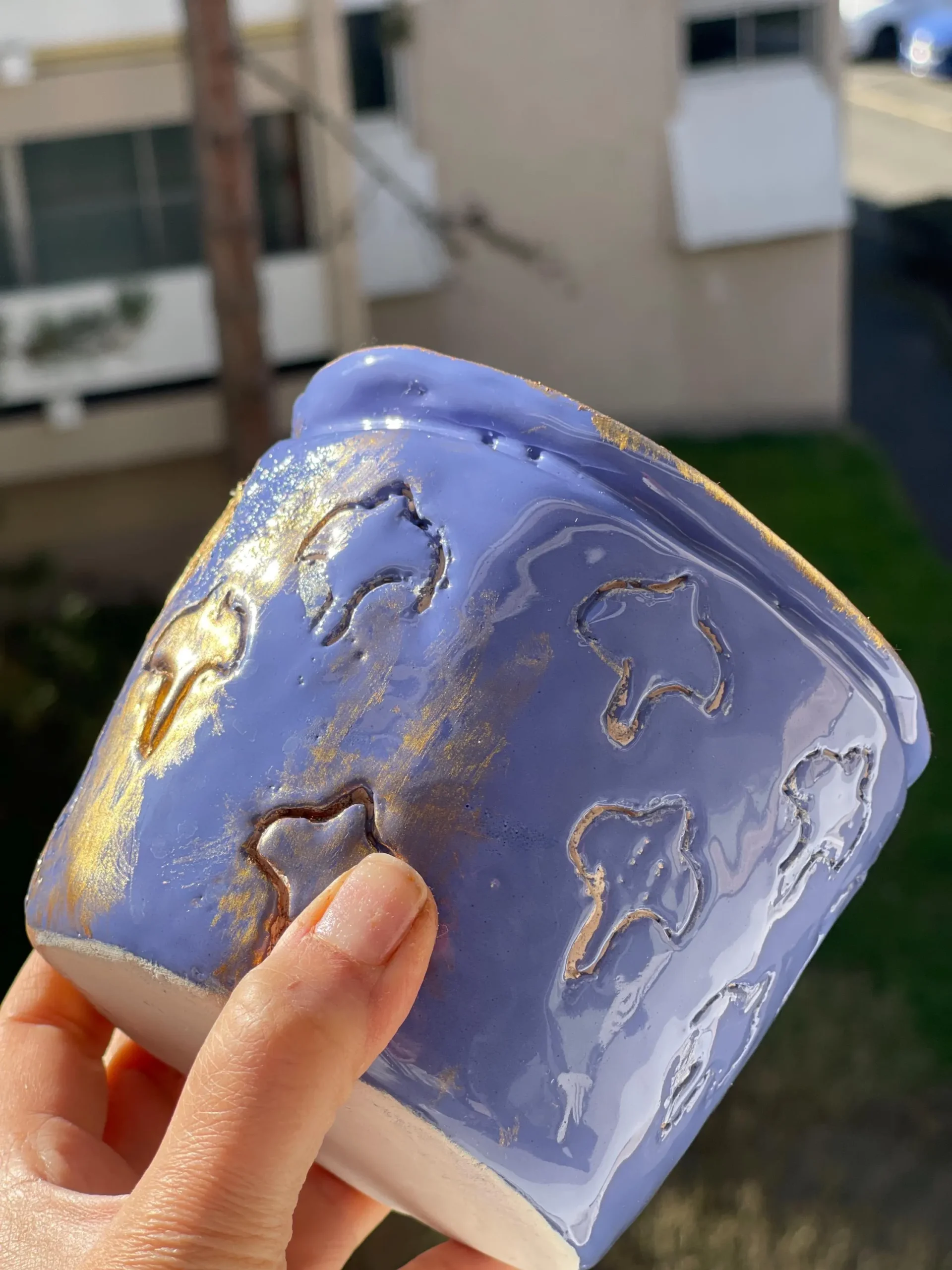 Pot en céramique désigne, poterie artisanale fait main, avec des reliefs en couleurs splendide – Image 10