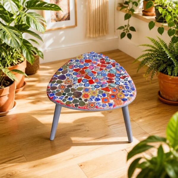 "Éclats de Voyage" Table basse mosaïque artisanale, pièce unique en pierres fines