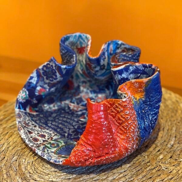 Le souffle du Safran : Œuvre d'art en céramique contemporaine, sculpture décorative artisanale